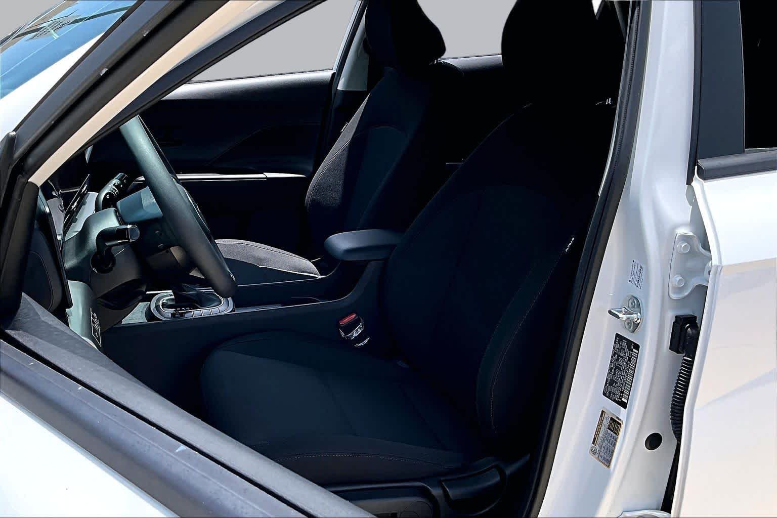 2026 Hyundai Kona SE - Photo 16