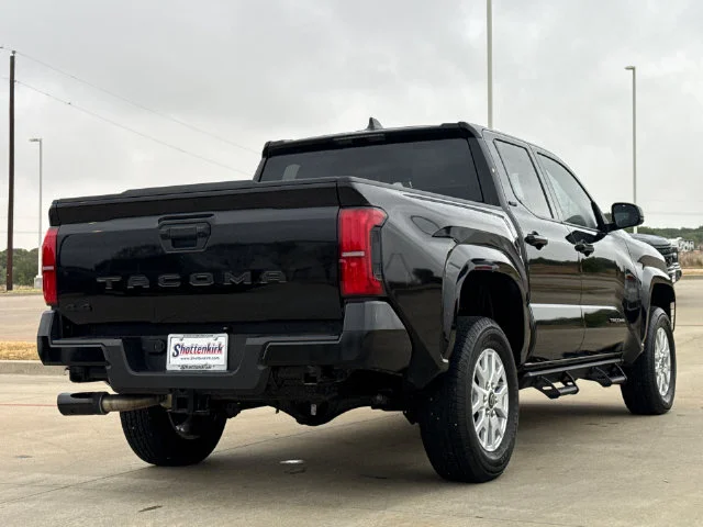 Used 2026 Black Toyota SR5 image 9