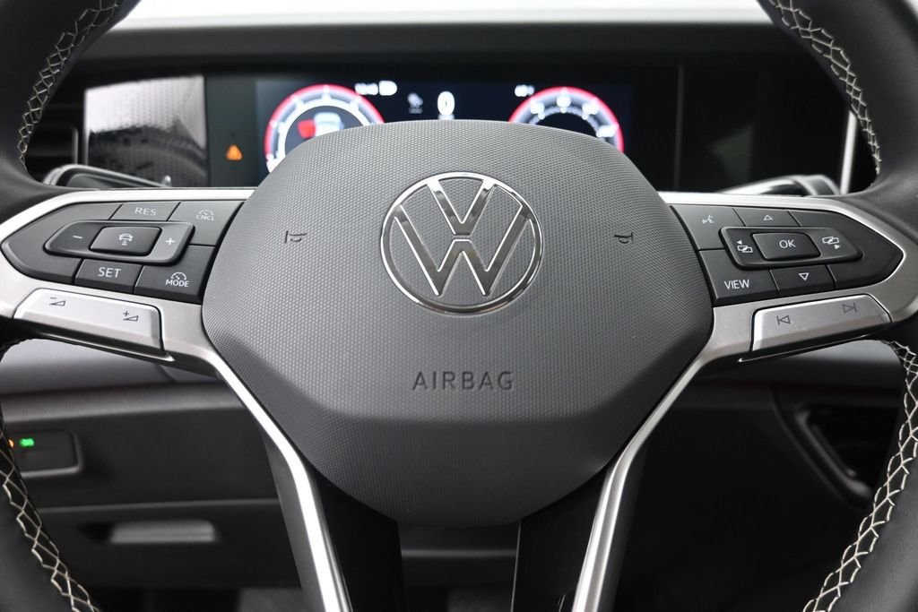 Used 2026 Black Volkswagen 2.0T SE image 19