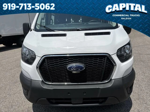 Used 2025 White Ford Base image 12
