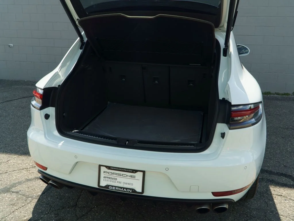 Used 2019  Porsche S image 14