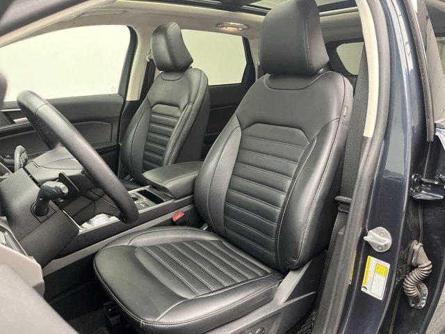 Used 2024 Stone Blue Ford SEL image 10