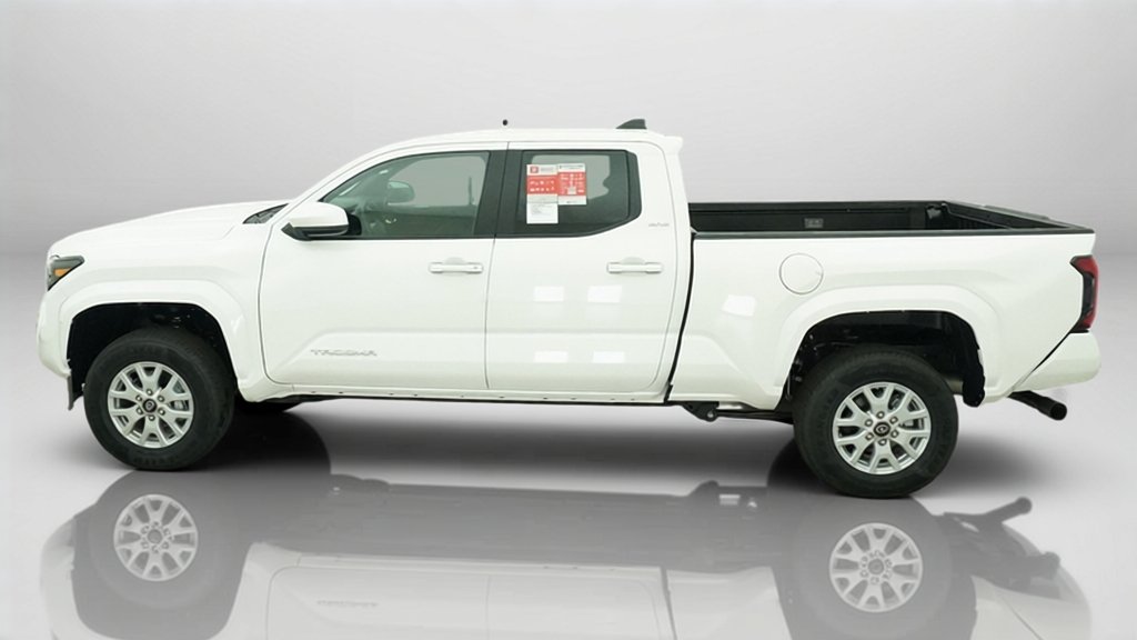 New 2026 Ice Cap Toyota SR5 image 2