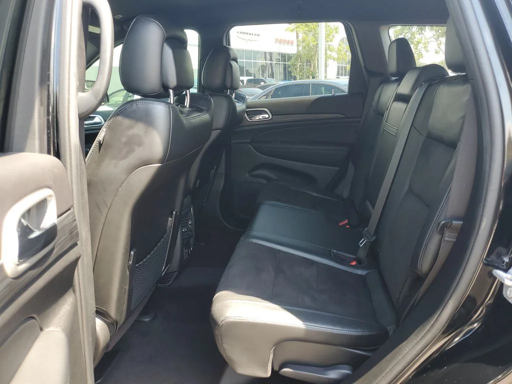 Used 2021 Black Jeep Laredo X image 8
