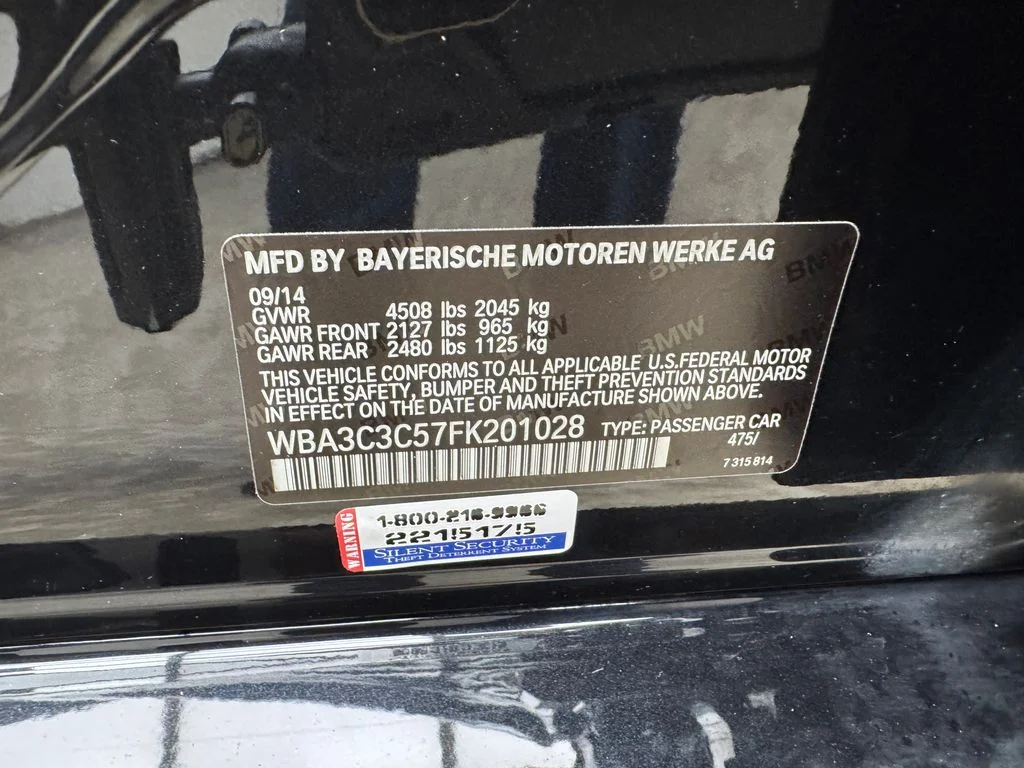 Used 2015 Black BMW 320i xDrive image 32