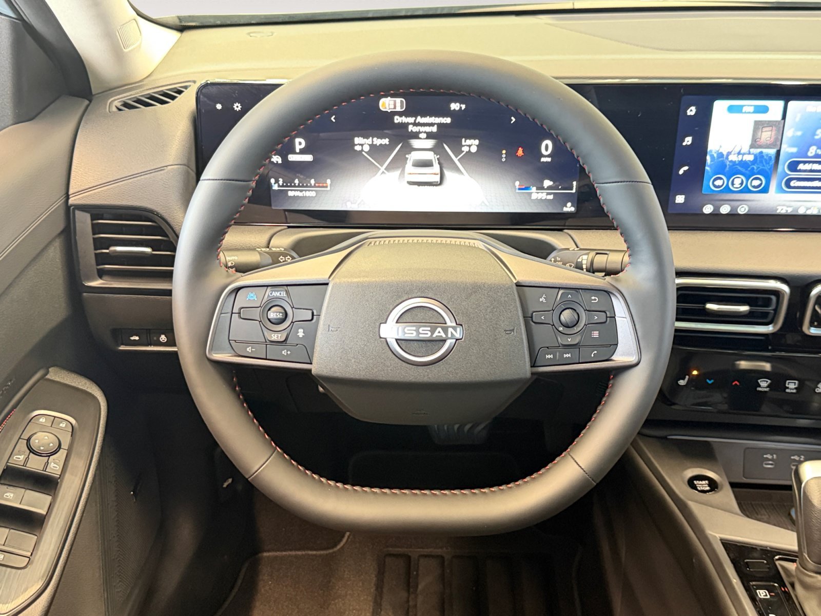 New 2027 Atlantic Gray Metallic/Super Black Nissan SR image 14