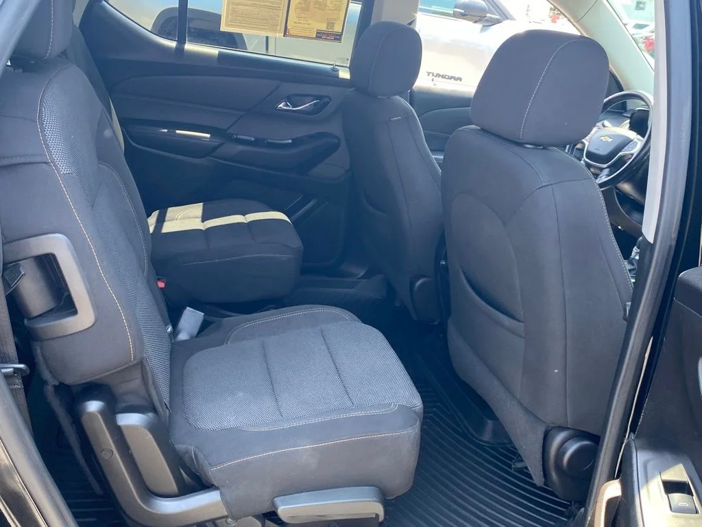 Used 2021 Black Chevrolet LT image 17