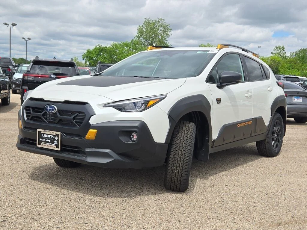New 2026 CRYSTAL WHITE PEARL Subaru Wilderness image 5
