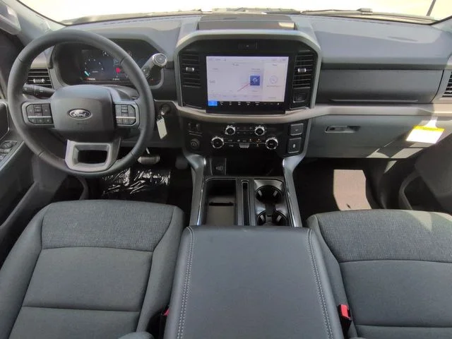 New 2026 Oxford White Ford XLT image 15