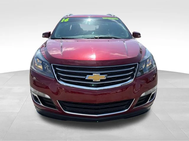 Used 2016 Chevrolet Traverse 2LT with VIN 1GNKRHKD7GJ129068 for sale in Broken Arrow, OK