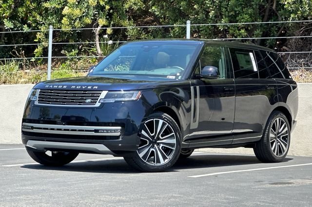 2026 Land Rover Range Rover SE