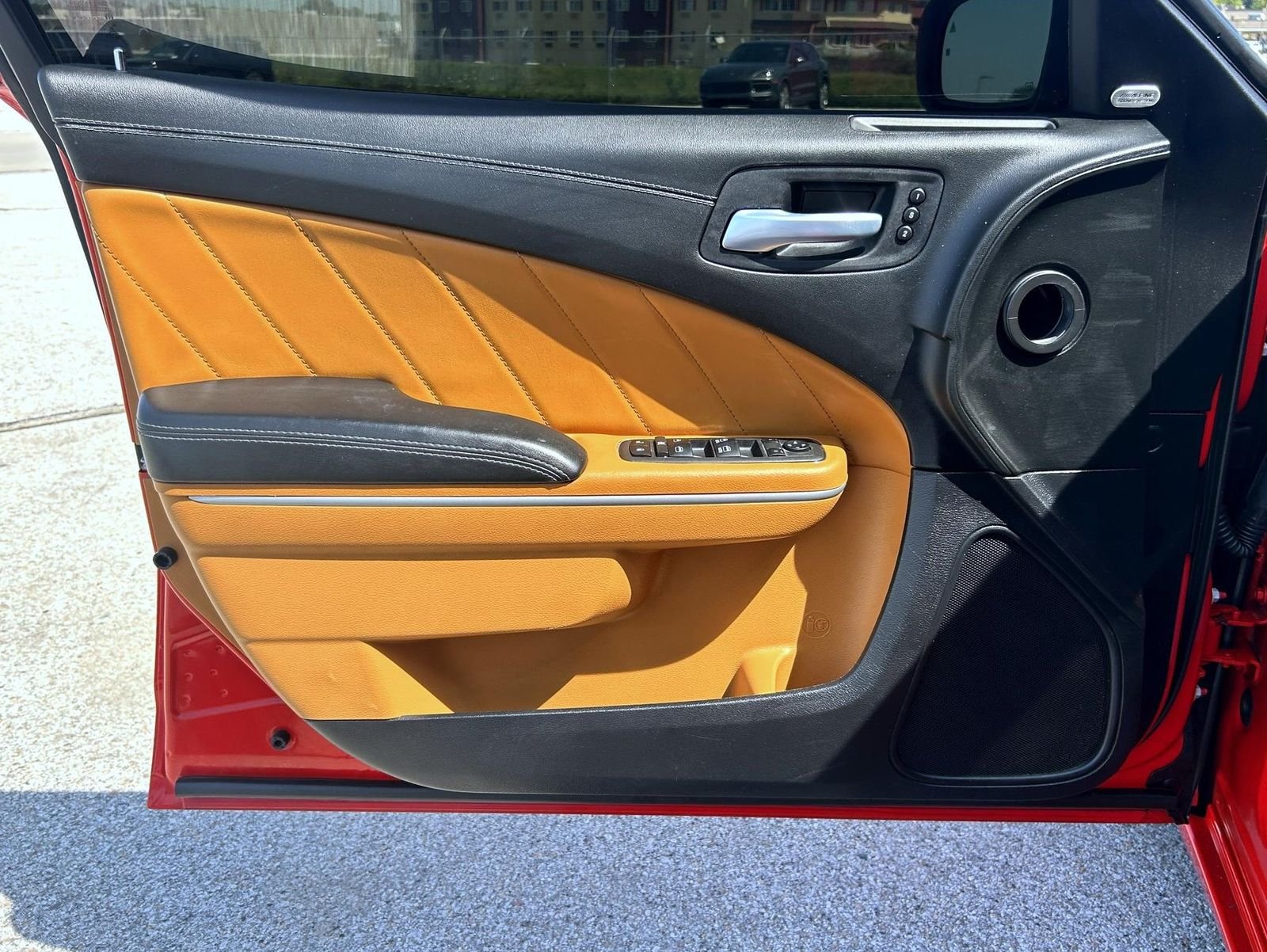 2022 Dodge Charger SXT - Photo 10