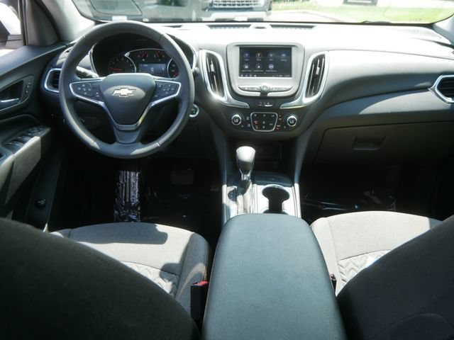 Certified Used 2024 Iridescent Pearl Tricoat Chevrolet LT image 18