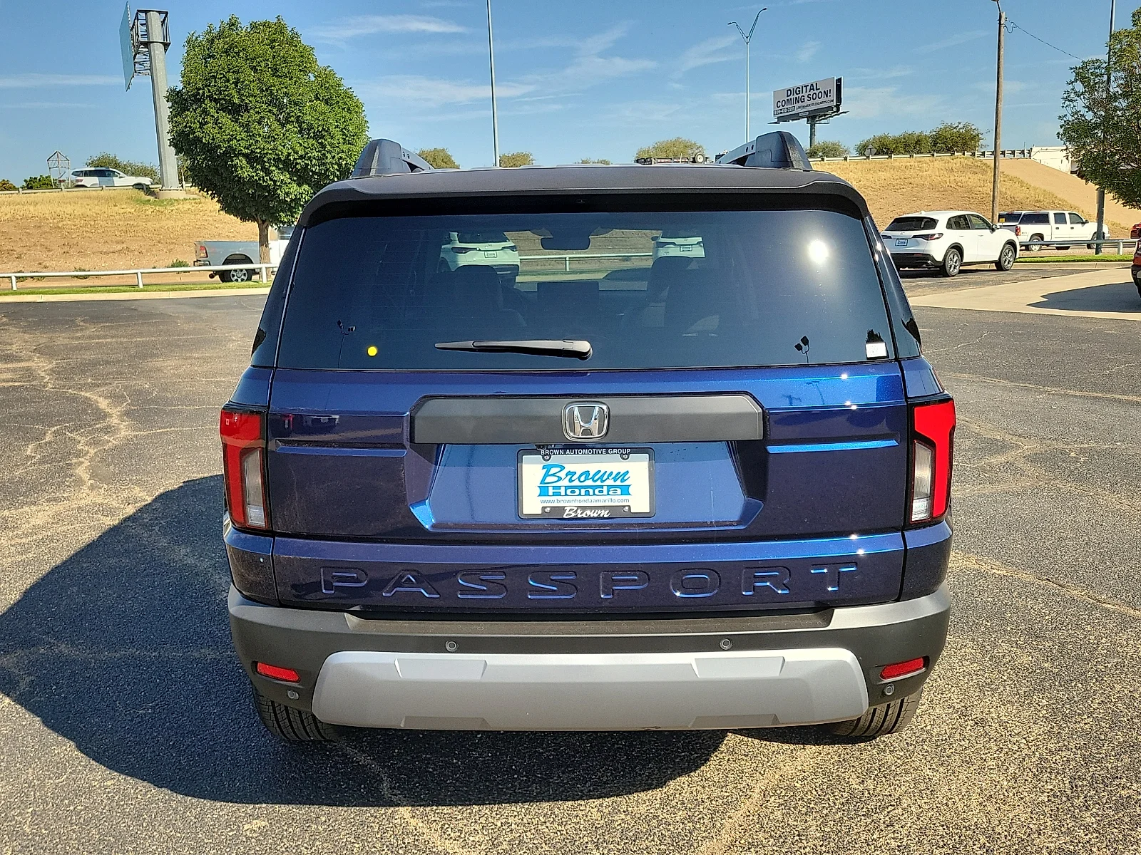 New 2026 Obsidian Blue Pearl Honda RTL image 9