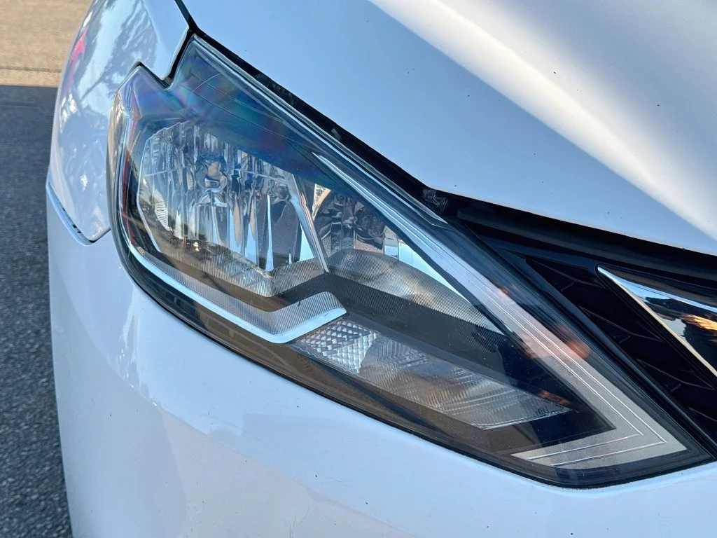 Used 2017 White Nissan S image 33