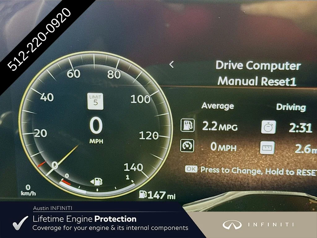New 2027 Silver INFINITI LUXE image 16