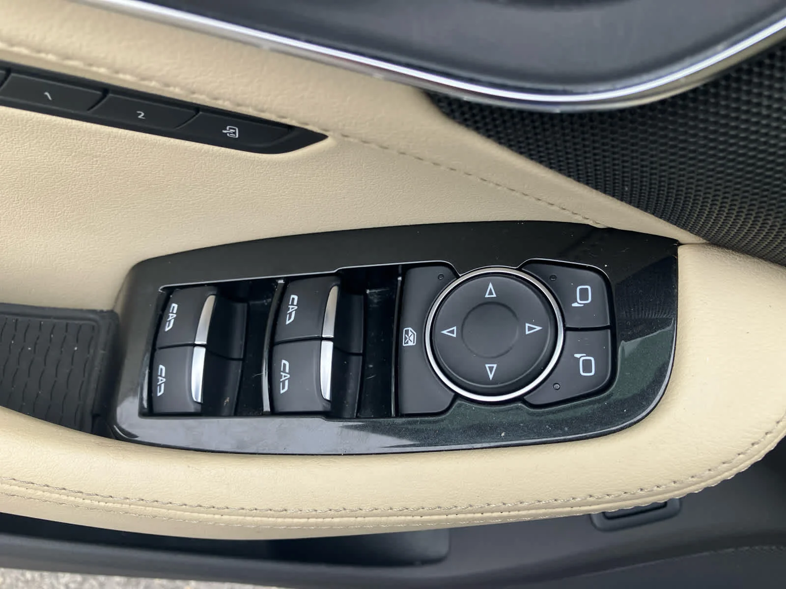 Used 2022 Wave Metallic Cadillac Premium Luxury image 13