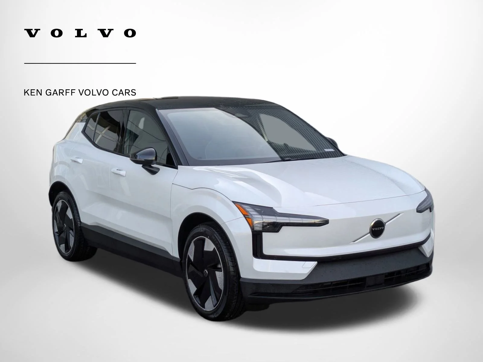 2025 Volvo EX30 Twin Motor Performance Plus's photo