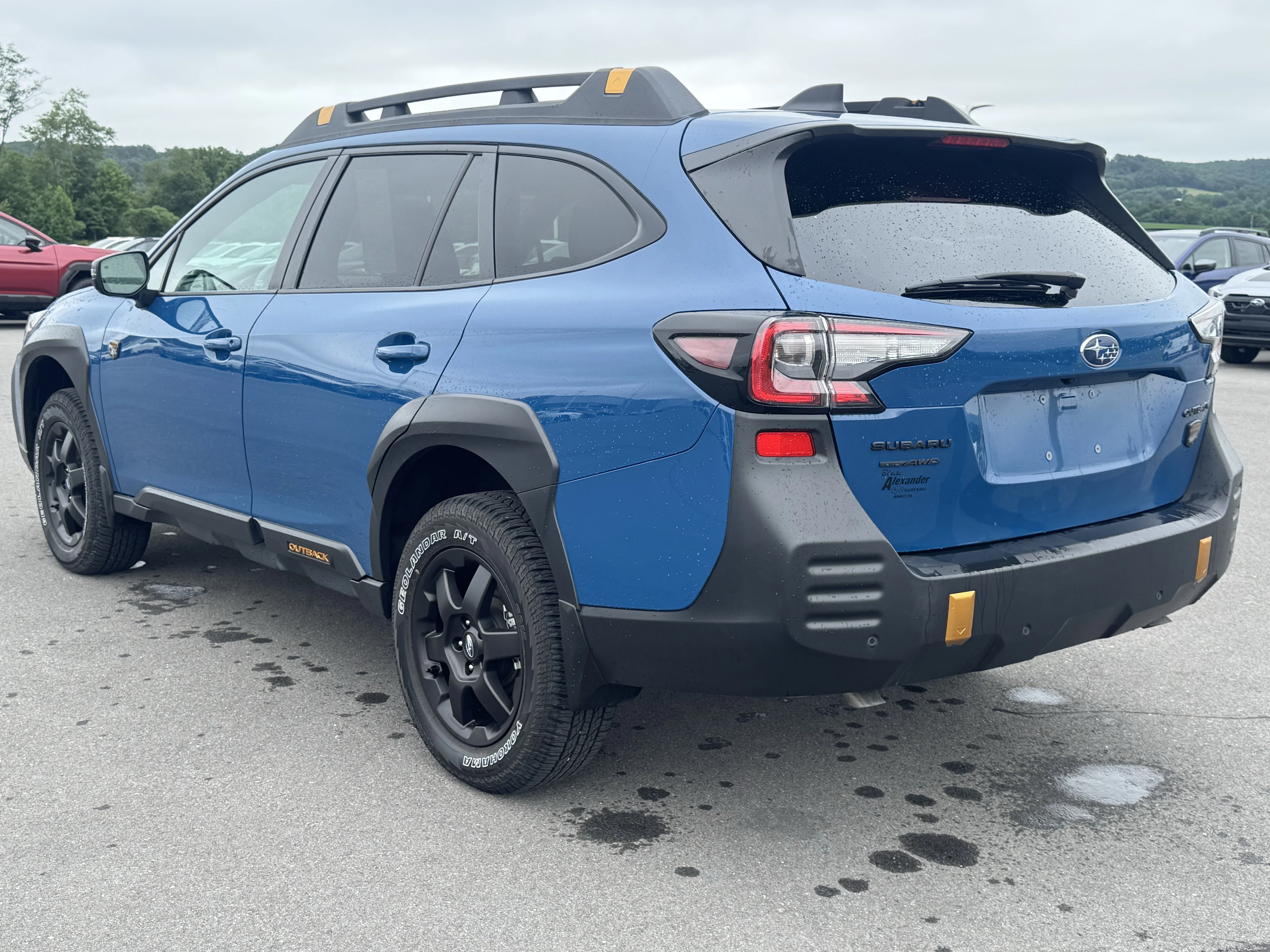 Used 2025 Geyser Blue Subaru Wilderness image 8