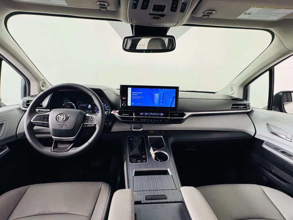 Used 2025 Beige Toyota XLE image 22