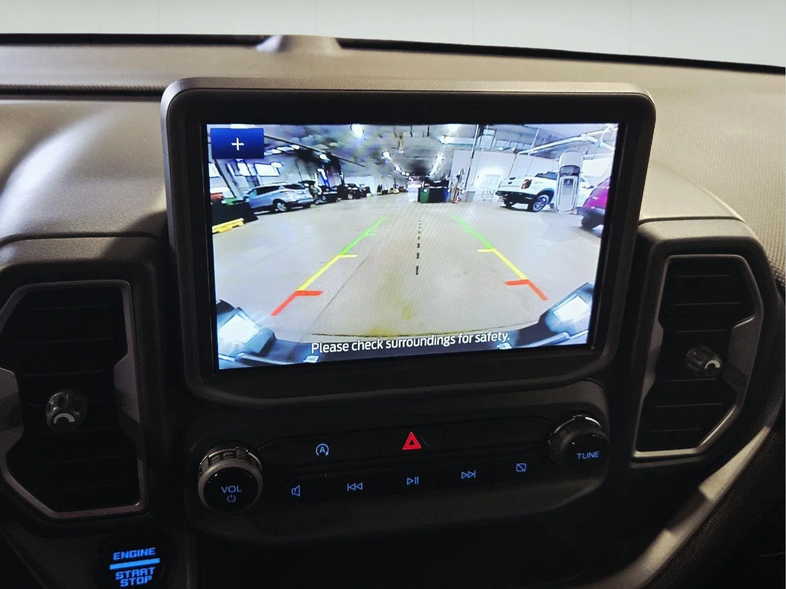 Used 2024 Cactus Gray Ford Big Bend image 36