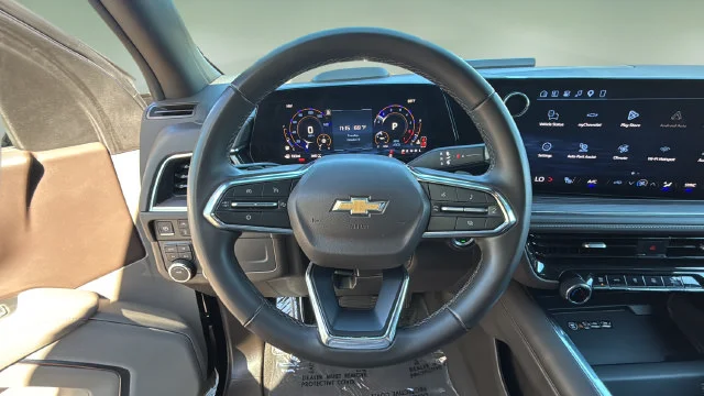 Used 2025 Black Chevrolet LT image 14