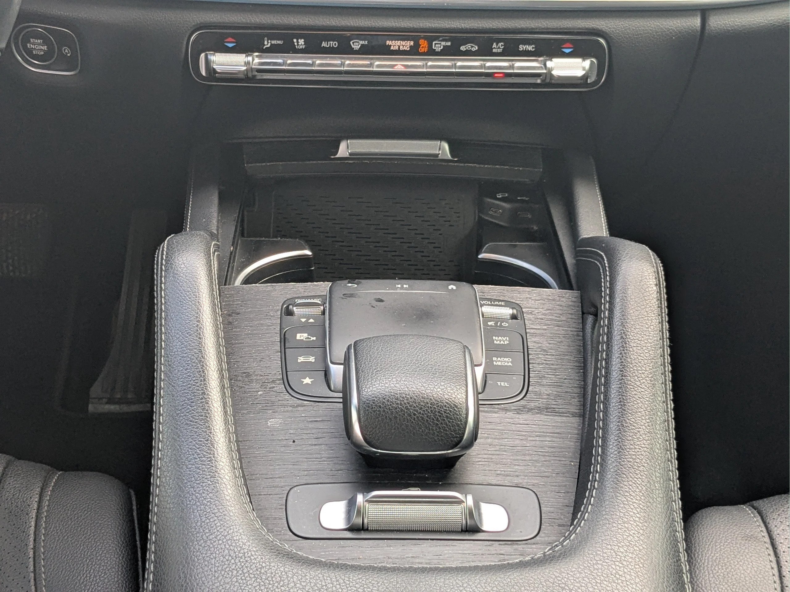 Used 2021 Obsidian Black Metallic Mercedes-Benz GLS 450 image 17