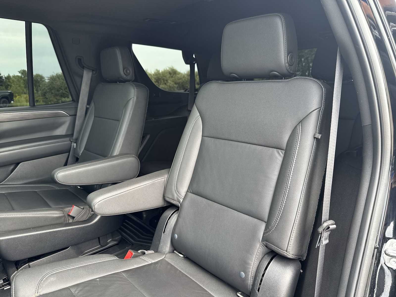 2021 Chevrolet Tahoe Z71 - Photo 24