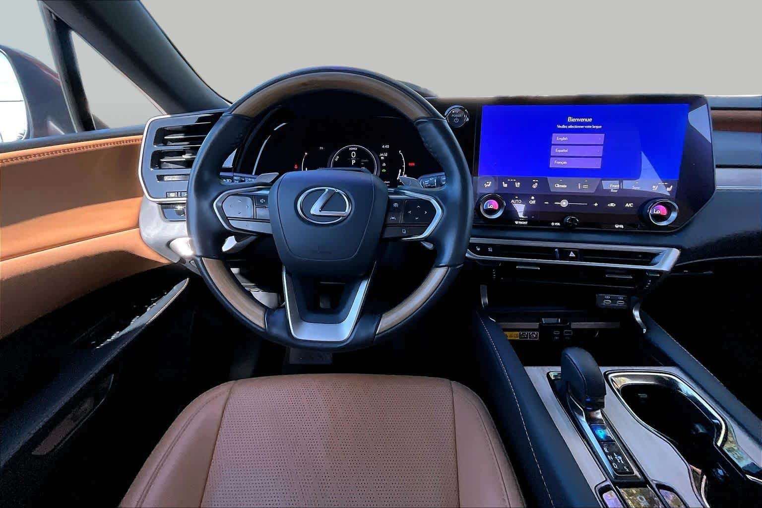Used 2024 Copper Crest Lexus Premium Plus image 6