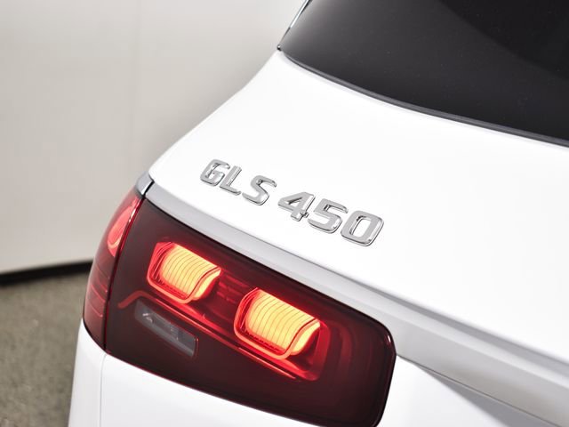 New 2026 MANUFAKTUR Moonlight White Magno Mercedes-Benz GLS 450 image 61