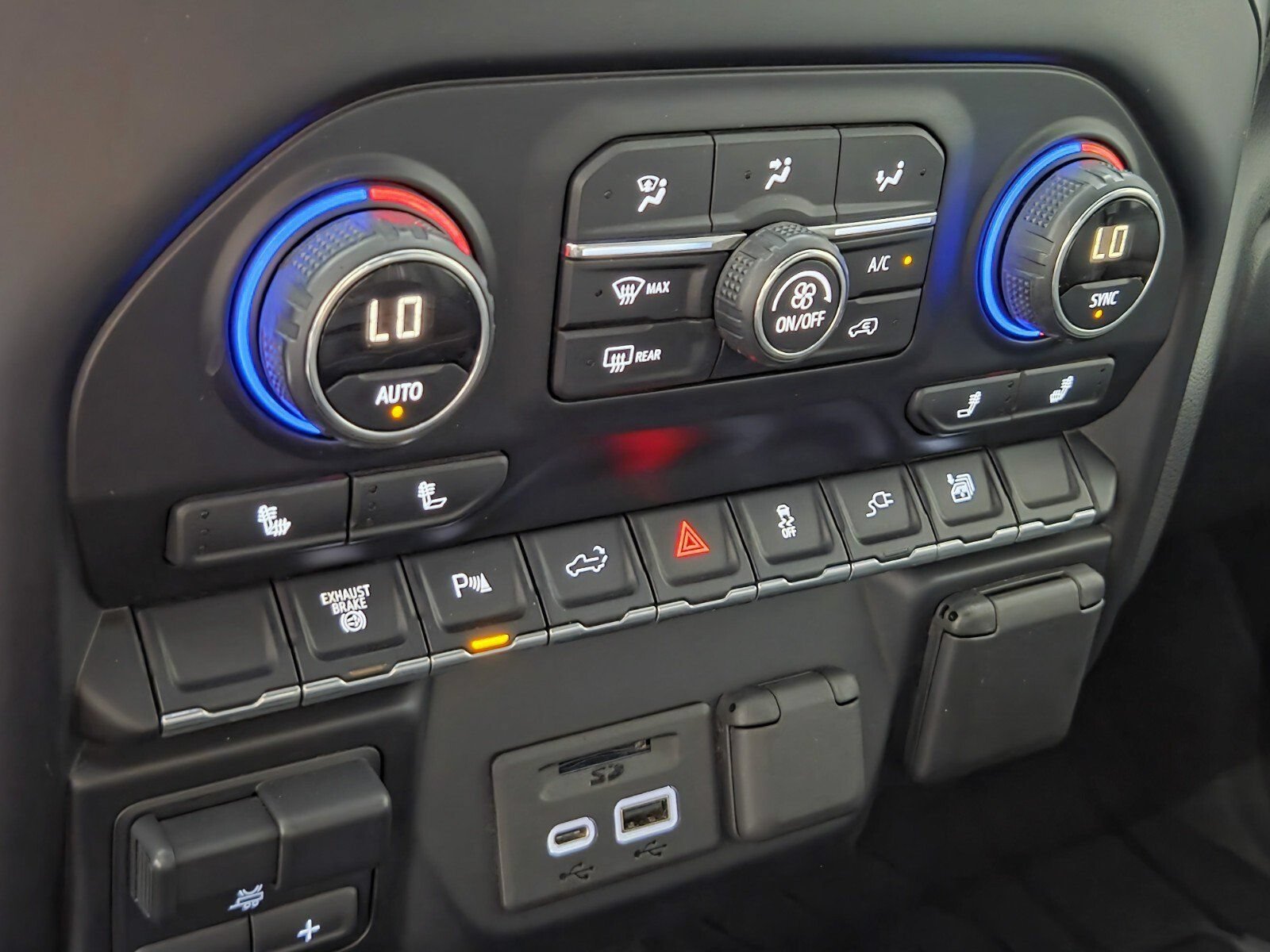 Used 2021 SUMMIT WHITE Chevrolet LTZ image 25