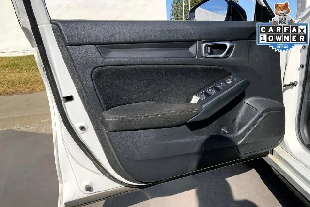 Used 2025 White Honda Sport image 22