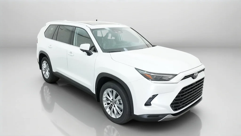New 2026 Wind Chill Pearl Toyota Platinum image 5