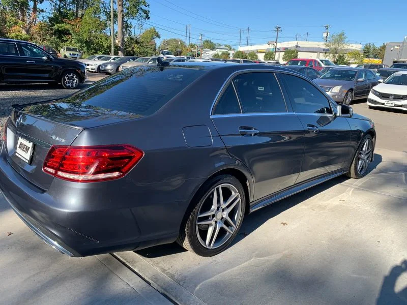 Used 2014 Gray Mercedes-Benz E 350 4MATIC® Sedan 4D image 12