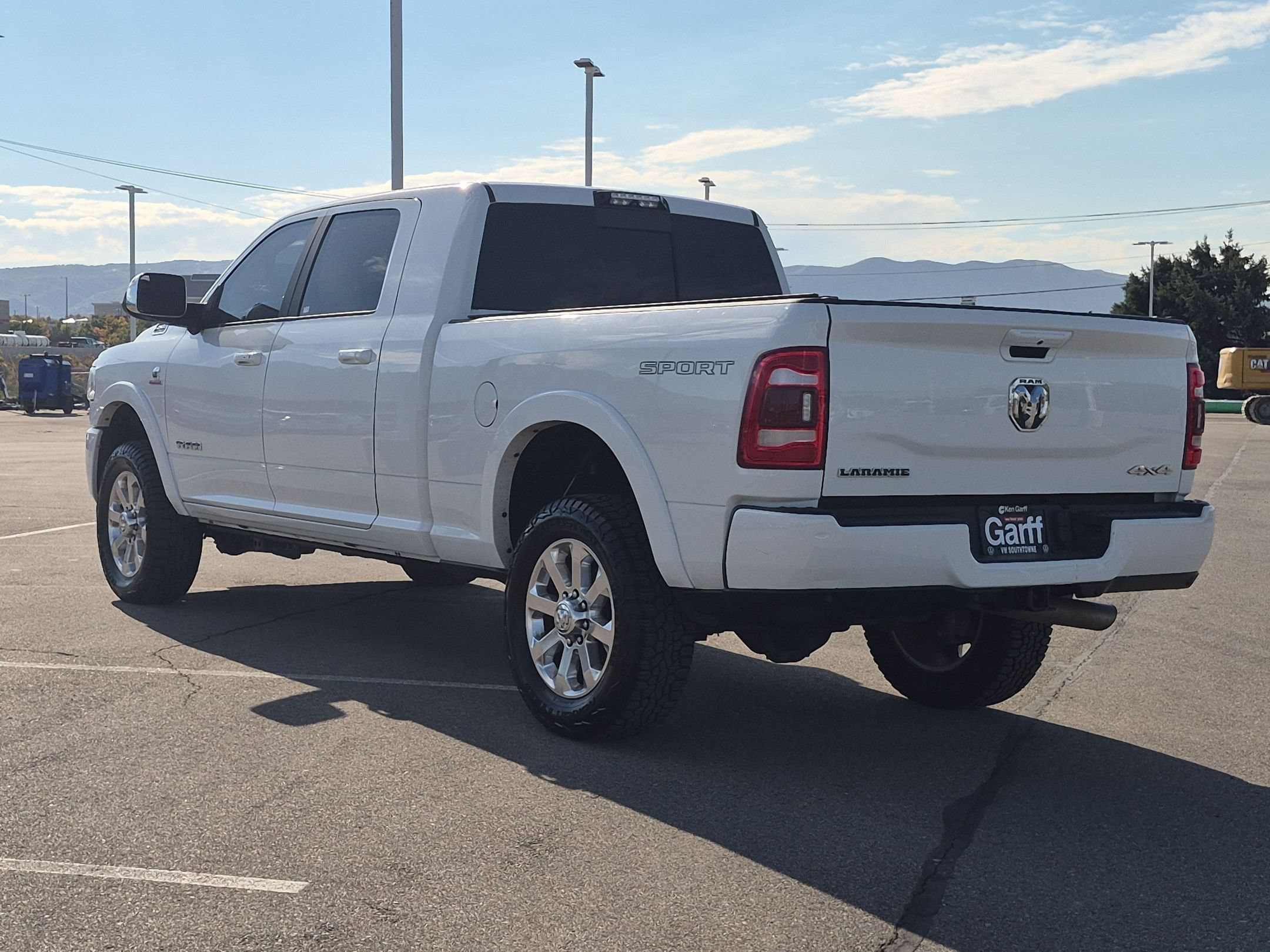 Used 2019 Bright White Clearcoat Ram Laramie image 5