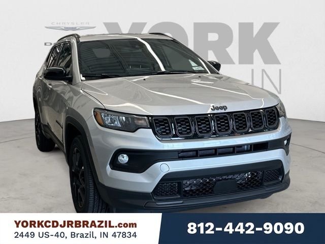 New 2026 Silver Zynith Metallic Clear-Coat Exterior Paint Jeep Latitude Altitude image 7