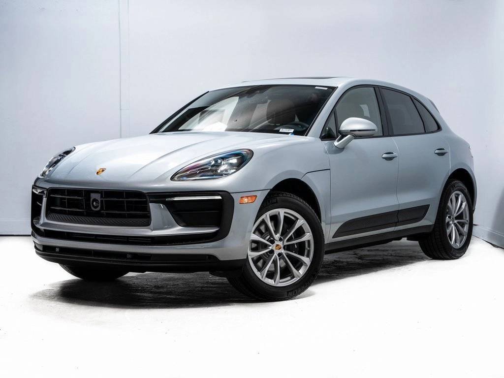 2026 Porsche Macan Base