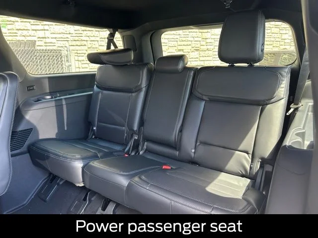 New 2026 Space Silver Metallic Ford MAX Platinum® image 43