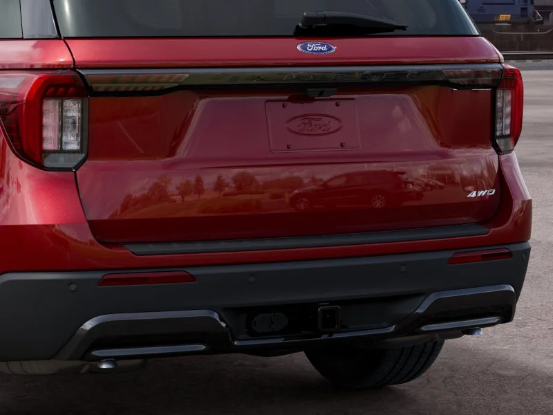 New 2027 Ruby Red Metallic Tinted Clearcoat Ford ST-Line image 23