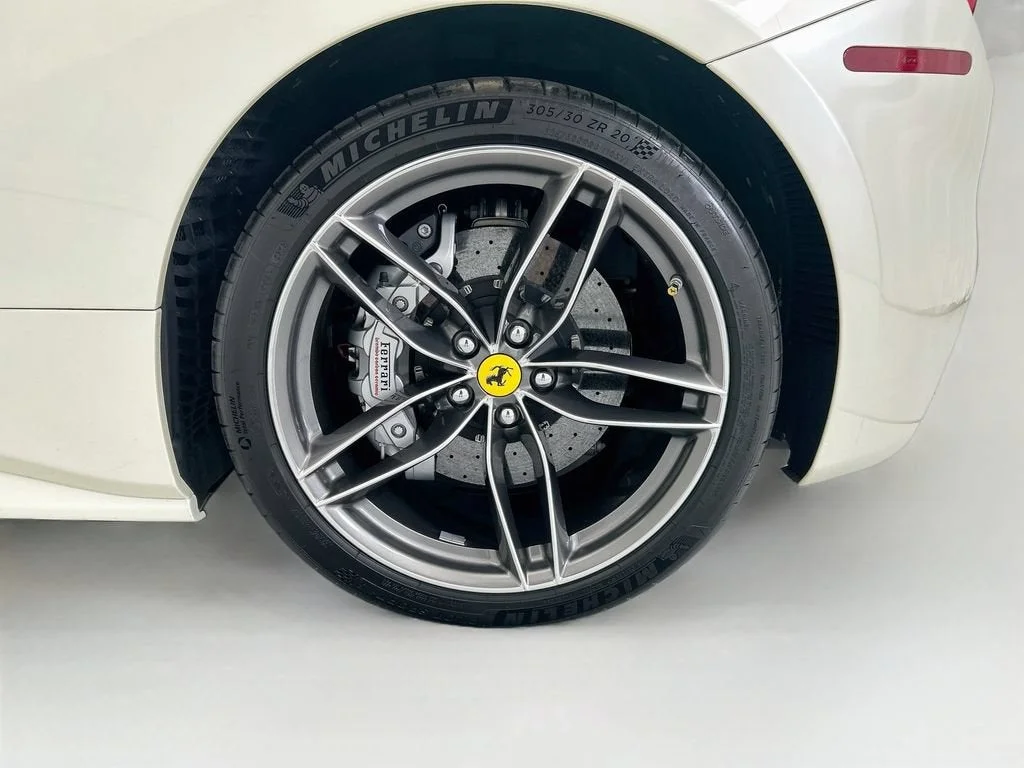 Used 2017 Bianco Fuji Ferrari  image 34