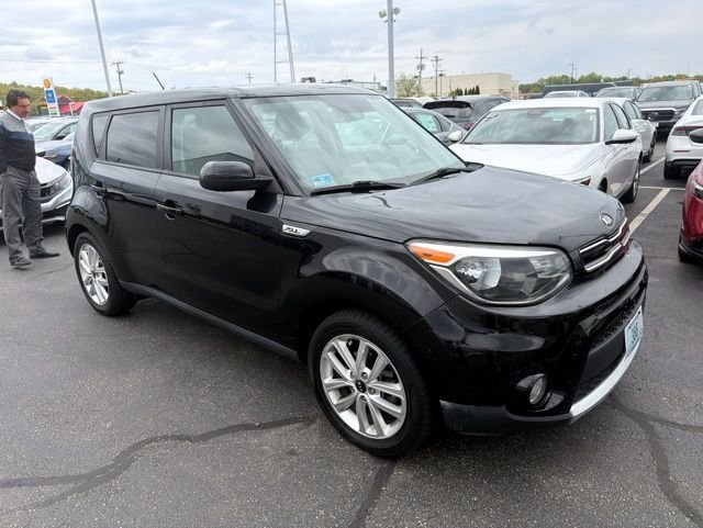 2017 Kia Soul 2.0L + 6 A/T's photo