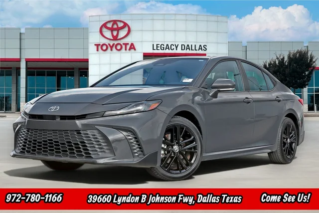Pre-Owned 2025 Toyota Camry SE