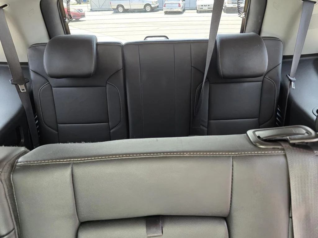 Used 2018 TUNGSTEN METALLIC Chevrolet LT image 13