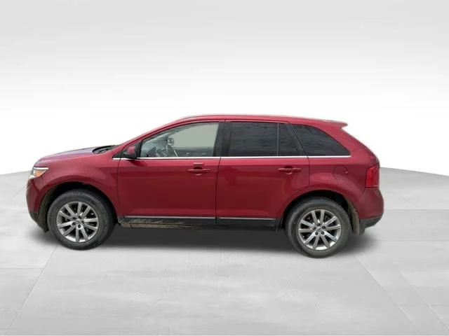 Used 2011 Red Ford Limited image 7