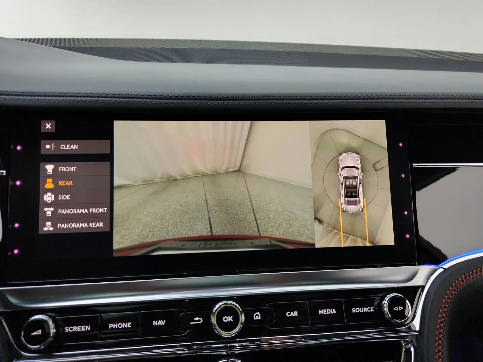 2021 Bentley Flying Spur Base - Photo 34