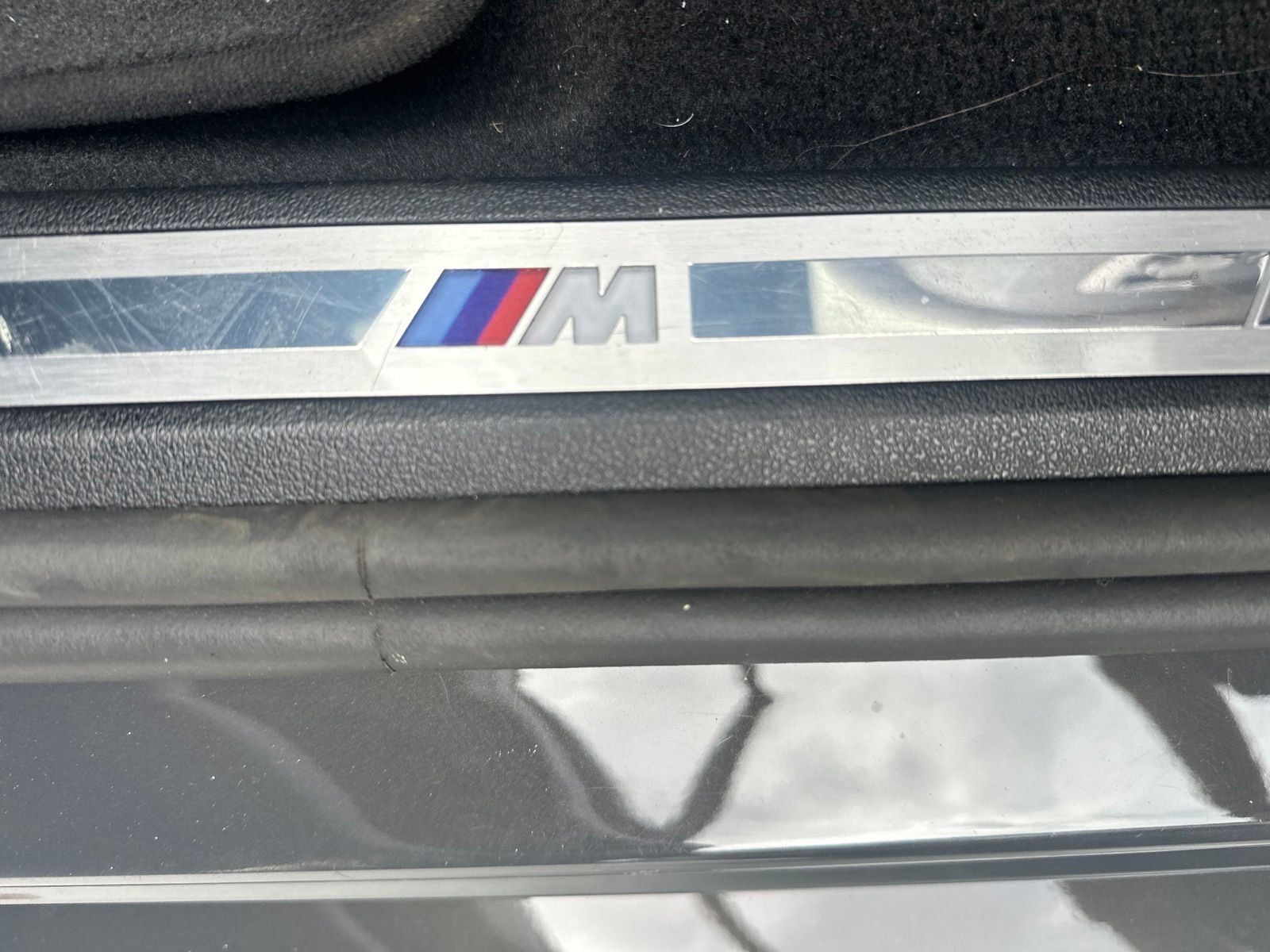 Used 2024 Dravit Gray Metallic BMW xDrive50e image 19