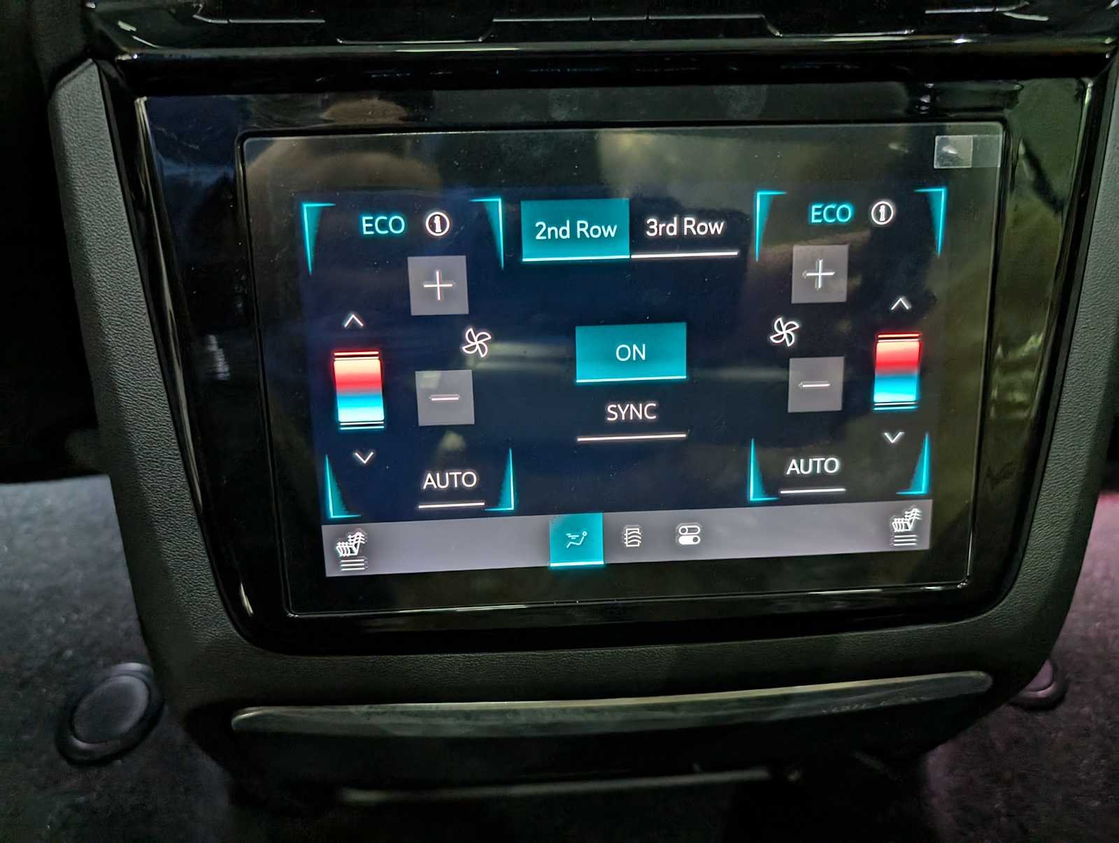 2025 Cadillac Escalade IQ Sport 2 - Photo 22