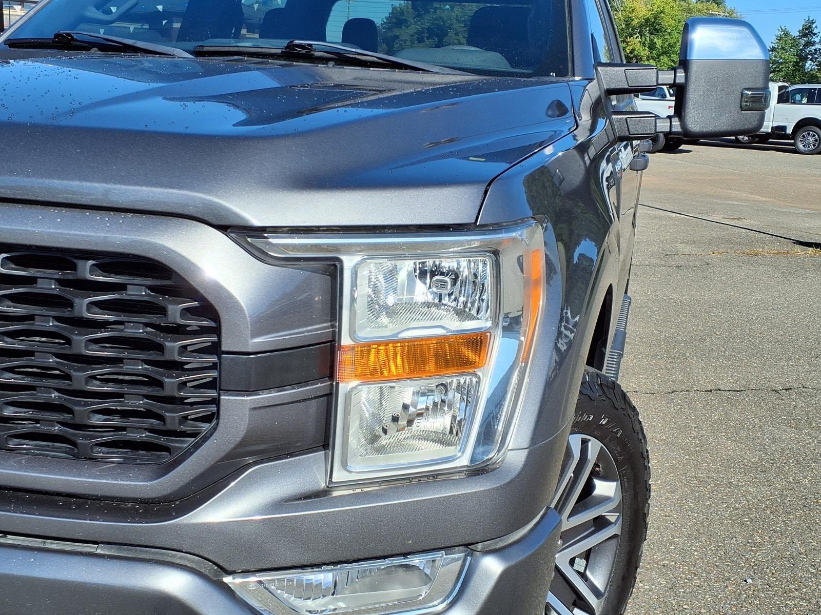 Used 2022 Gray Ford XL image 15