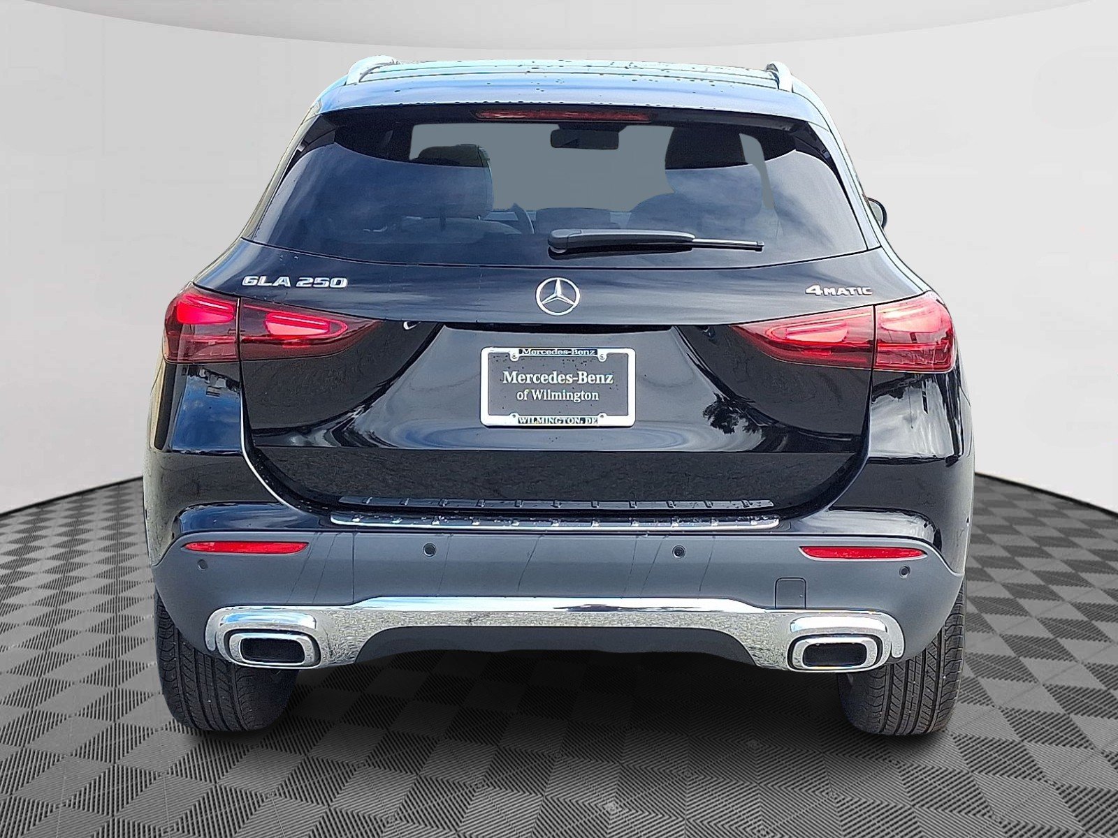 Certified Used 2025 Night Black - 696 Mercedes-Benz 4MATIC® image 5