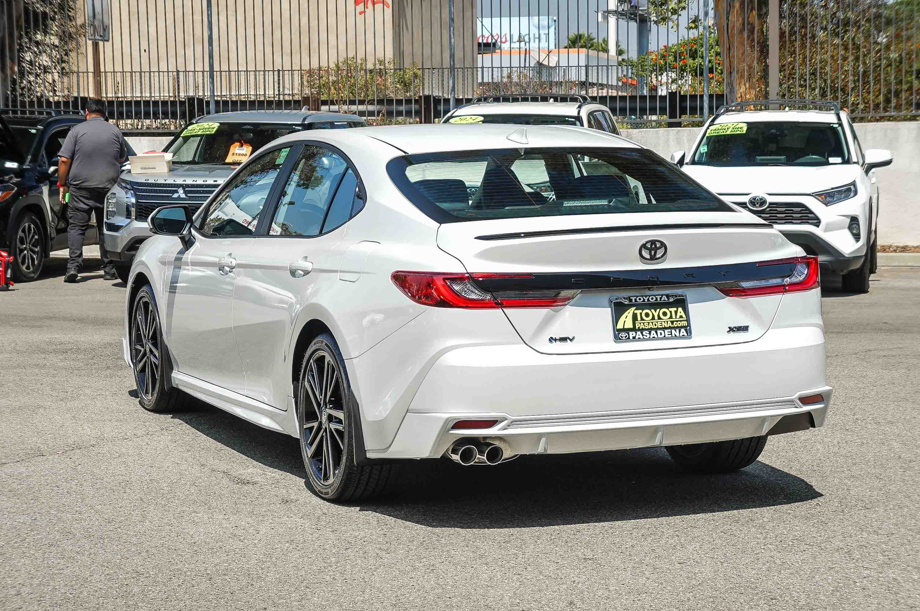 New 2026 Wind Chill Pearl Toyota XSE image 6